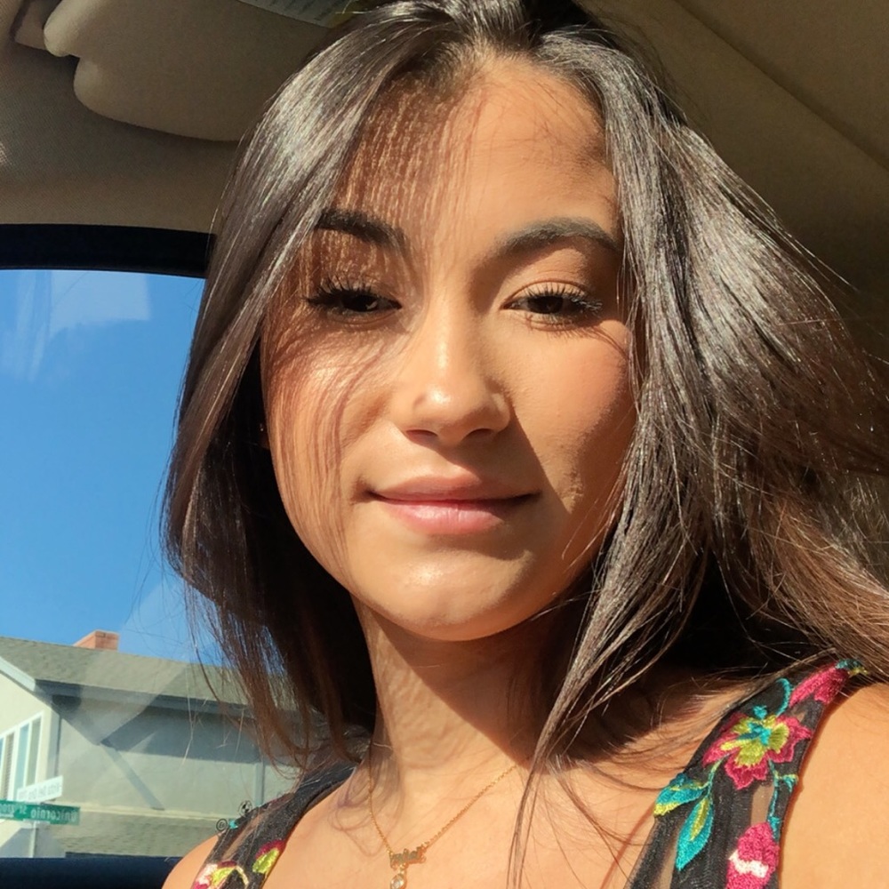 Meet your Posher, Jade